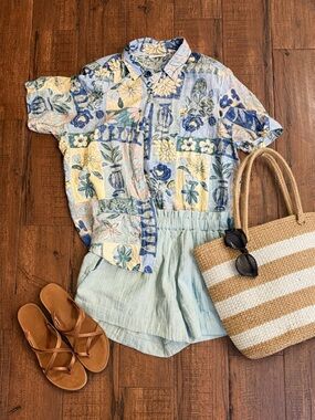 Roxy 100% Cotton Gauze Shorts Sage Green Elastic Waist Beachy Coastal Summer M